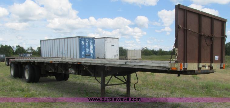image for item K4118 1995 Transcraft Eagle flatbed trailer