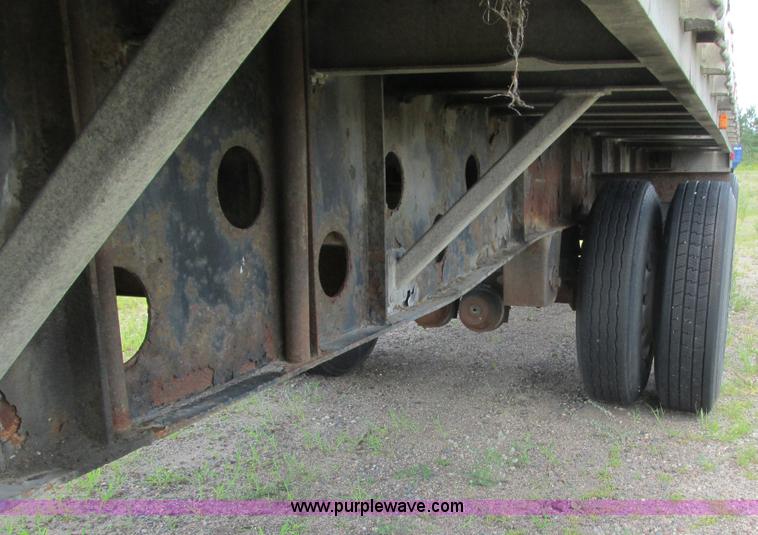 image for item K4118 1995 Transcraft Eagle flatbed trailer