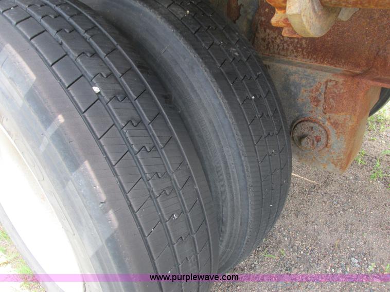 image for item K4118 1995 Transcraft Eagle flatbed trailer