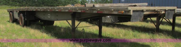 image for item K4123 1990 Reinke flatbed trailer