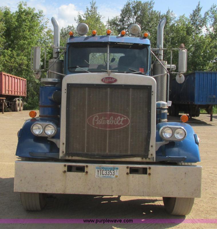image for item K4127 1978 Peterbilt 359 semi truck