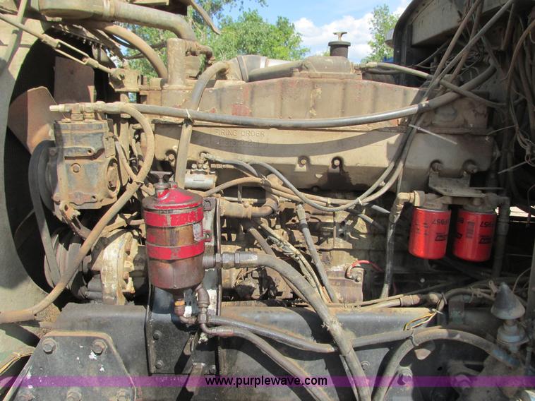 image for item K4127 1978 Peterbilt 359 semi truck