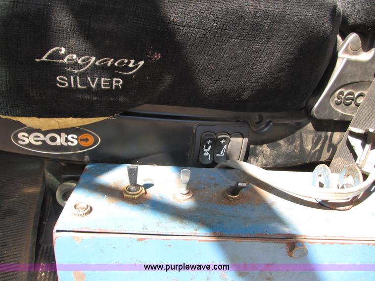 image for item K4157 2000 Peterbilt 379 semi truck