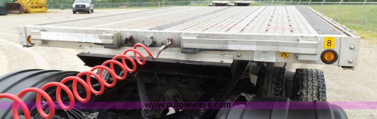 image for item K5270 2008 Chaparral drop deck trailer