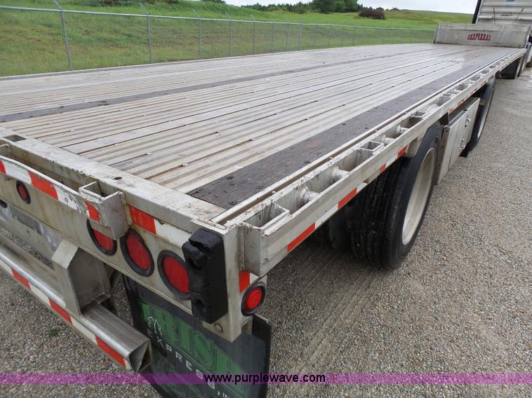 image for item K5270 2008 Chaparral drop deck trailer