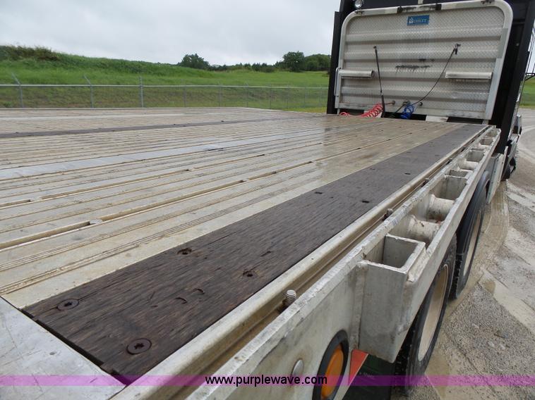 image for item K5270 2008 Chaparral drop deck trailer