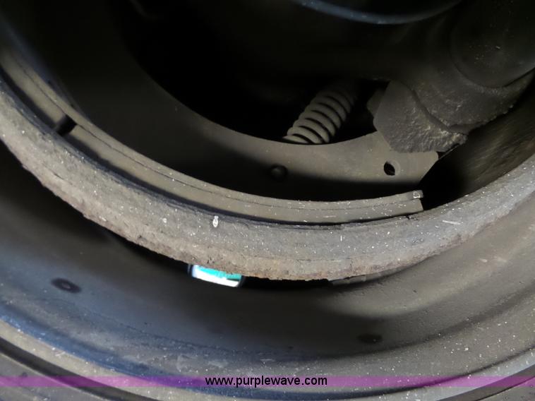 image for item K5270 2008 Chaparral drop deck trailer