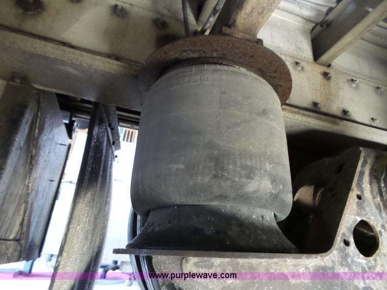 image for item K5270 2008 Chaparral drop deck trailer