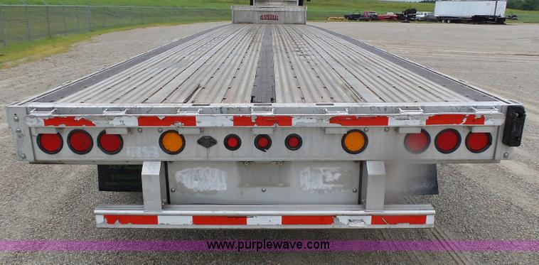 image for item K5271 2009 Chaparral drop deck trailer