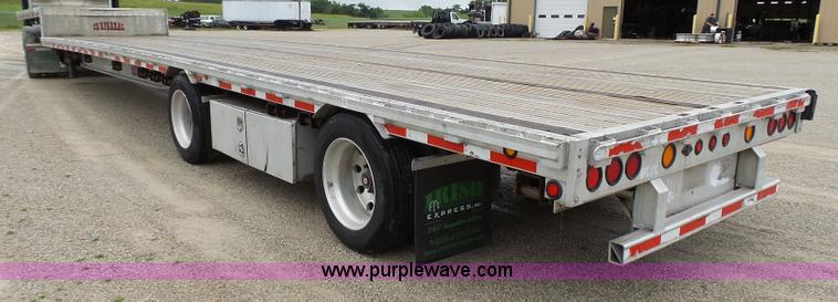 image for item K5271 2009 Chaparral drop deck trailer