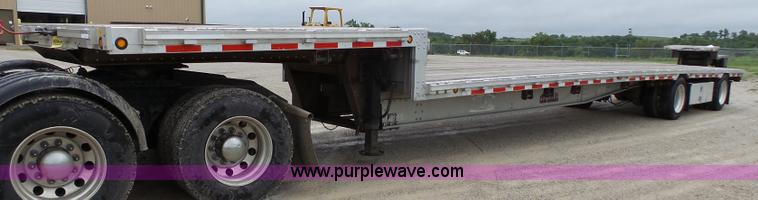 image for item K5271 2009 Chaparral drop deck trailer