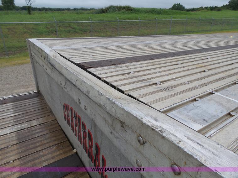 image for item K5271 2009 Chaparral drop deck trailer