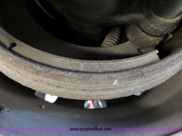 image for item K5271 2009 Chaparral drop deck trailer