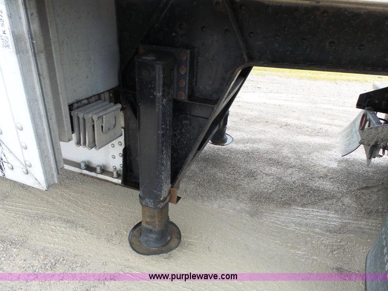 image for item K5272 2006 Chaparral drop deck trailer