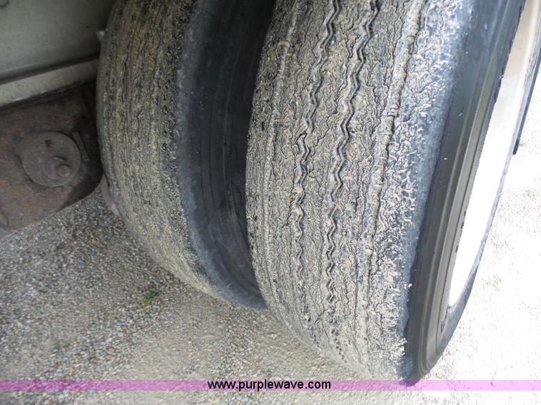 image for item K5272 2006 Chaparral drop deck trailer