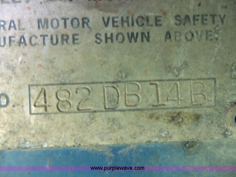 image for item K5704 2002 Doonan 482DB14B drop deck equipment trailer