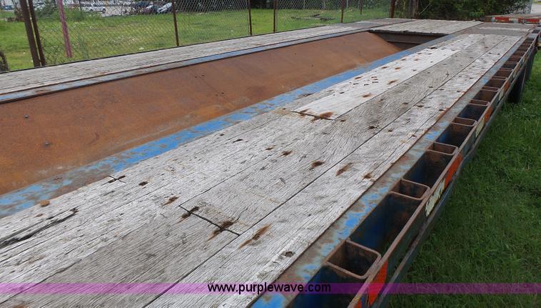 image for item K5704 2002 Doonan 482DB14B drop deck equipment trailer