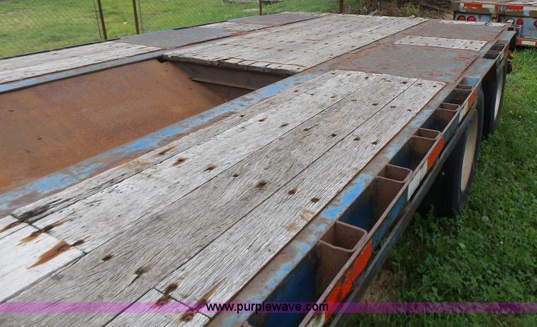 image for item K5704 2002 Doonan 482DB14B drop deck equipment trailer