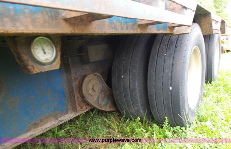 image for item K5704 2002 Doonan 482DB14B drop deck equipment trailer