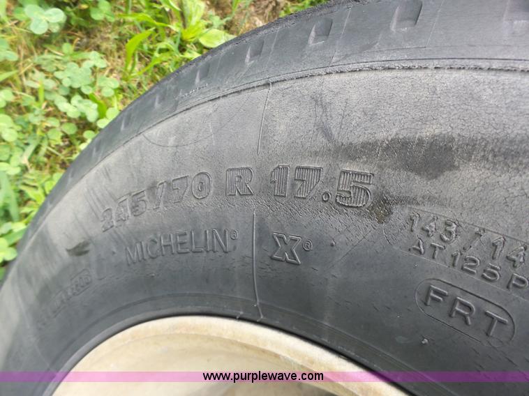 image for item K5704 2002 Doonan 482DB14B drop deck equipment trailer