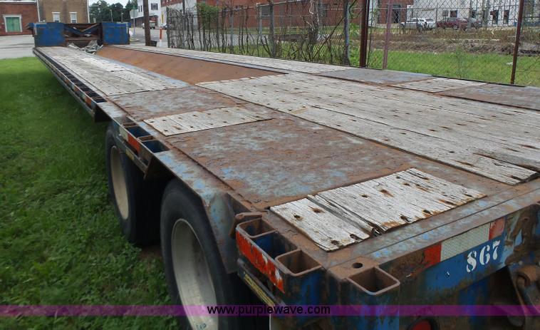 image for item K5704 2002 Doonan 482DB14B drop deck equipment trailer