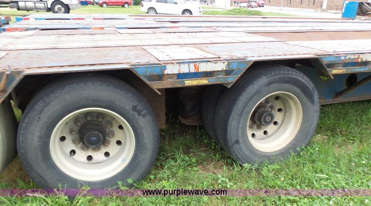 image for item K5704 2002 Doonan 482DB14B drop deck equipment trailer