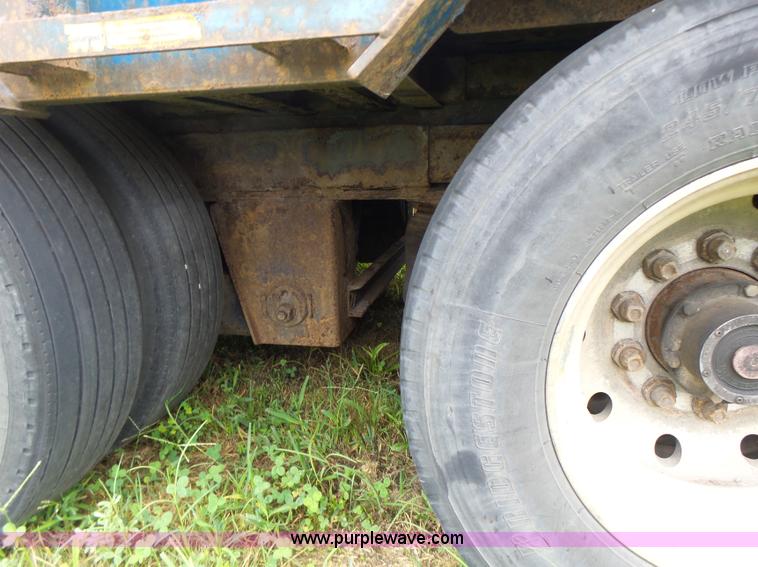 image for item K5704 2002 Doonan 482DB14B drop deck equipment trailer