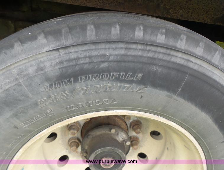 image for item K5704 2002 Doonan 482DB14B drop deck equipment trailer