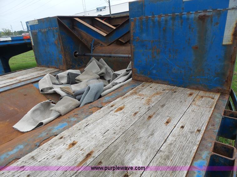 image for item K5704 2002 Doonan 482DB14B drop deck equipment trailer