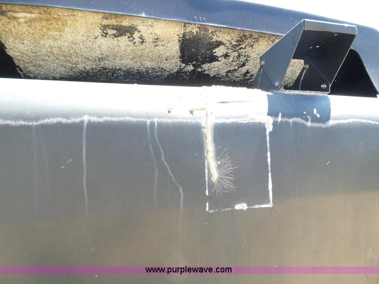 image for item K8443 1995 Peterbilt 379 semi truck