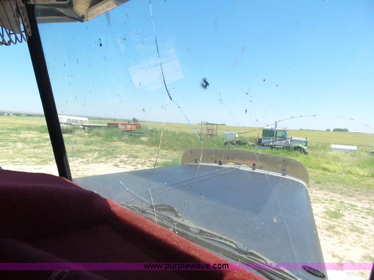 image for item K8443 1995 Peterbilt 379 semi truck