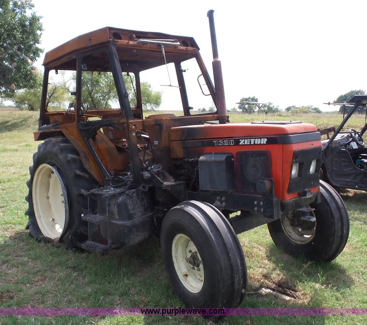 image for item AG9449 Zetor 1320 tractor