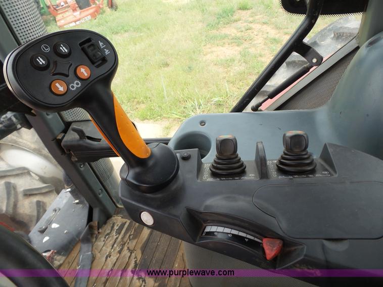 image for item BJ9321 2007 McCormick ZTX280 MFWD tractor