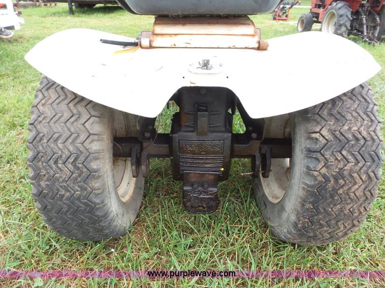 image for item BK9622 Bolens 1250 lawn tractor