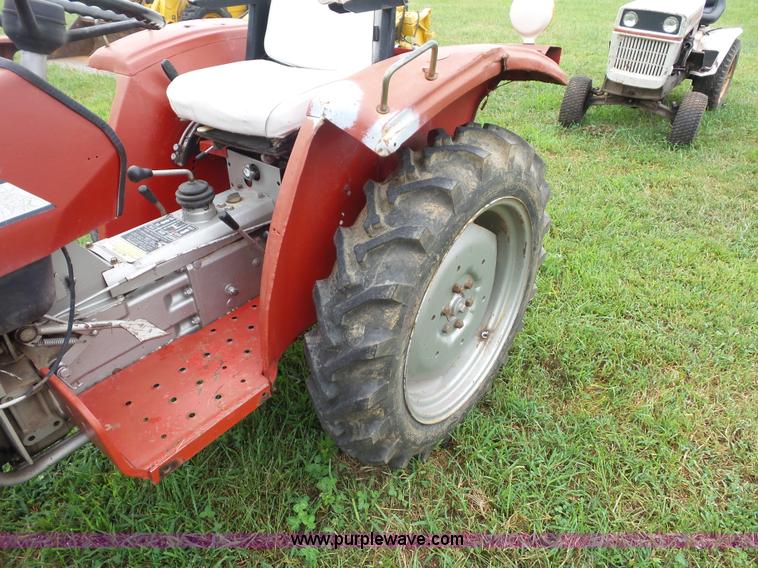 image for item BK9623 Massey-Ferguson 1020 tractor