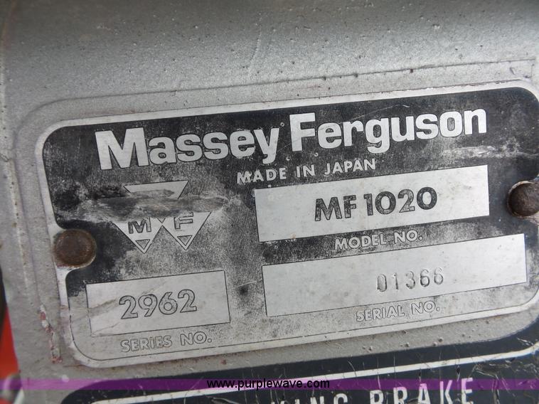 image for item BK9623 Massey-Ferguson 1020 tractor