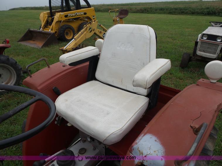 image for item BK9623 Massey-Ferguson 1020 tractor