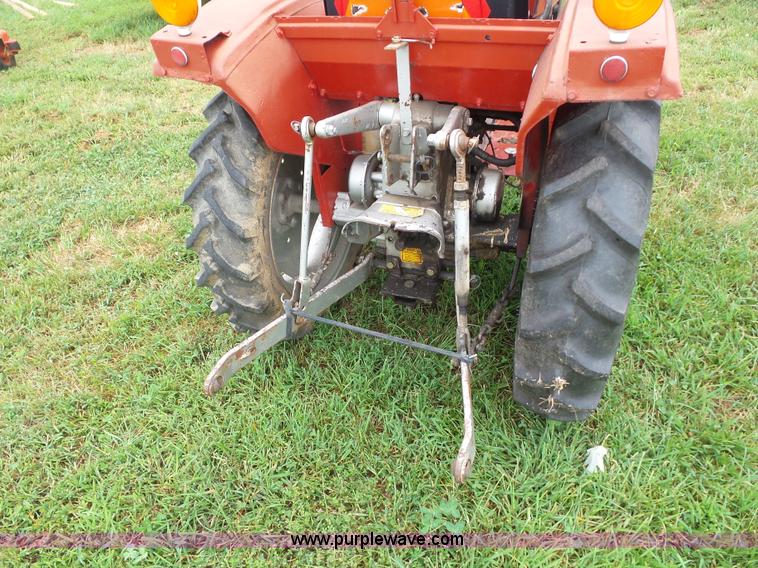 image for item BK9623 Massey-Ferguson 1020 tractor