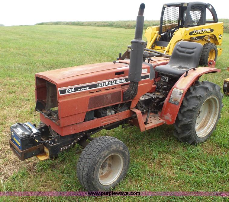 image for item BK9626 International 234 tractor