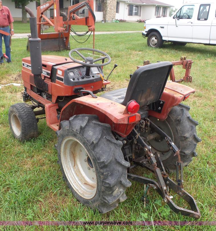 image for item BK9626 International 234 tractor