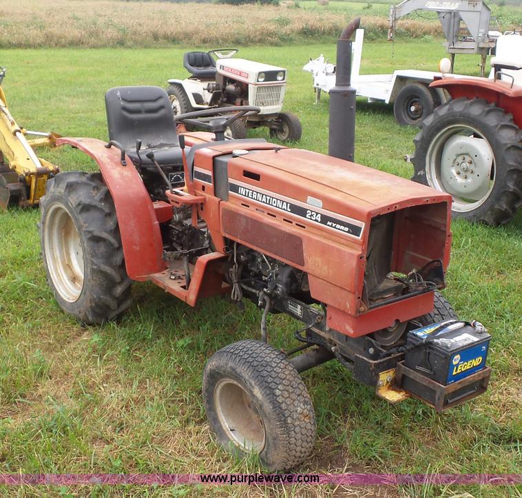 image for item BK9626 International 234 tractor