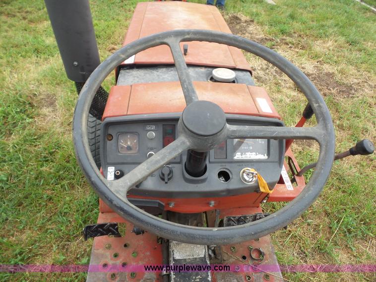 image for item BK9626 International 234 tractor