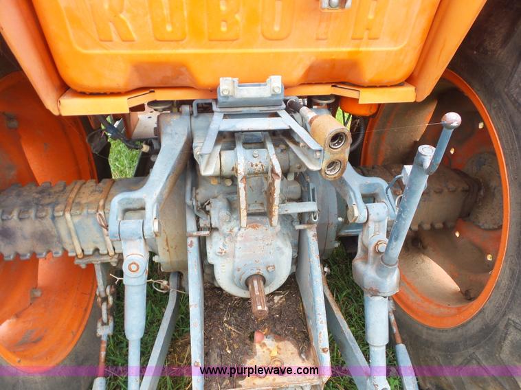 image for item BK9627 Kubota L3750 tractor