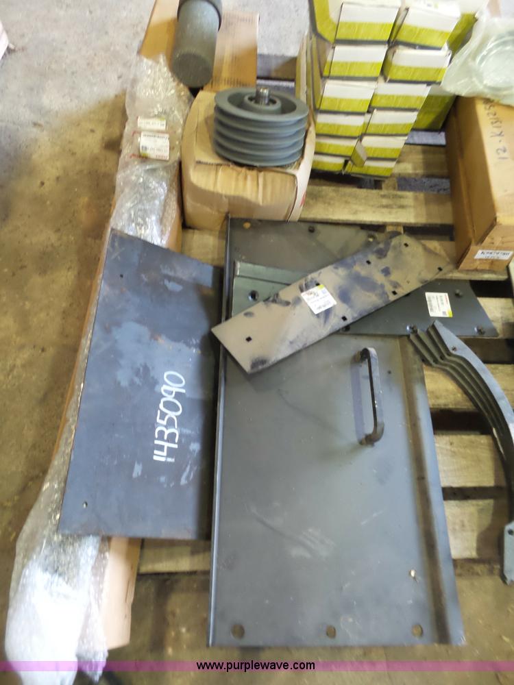 image for item BZ9199 Claas parts