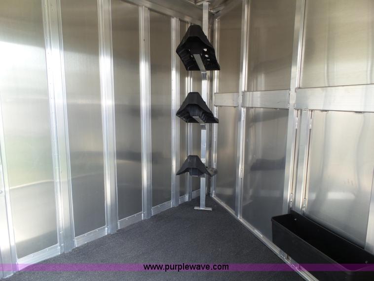 image for item BZ9818 2013 Featherlite 8533 horse trailer