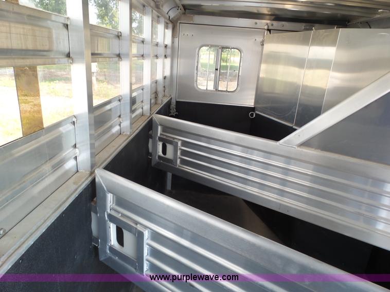image for item BZ9818 2013 Featherlite 8533 horse trailer