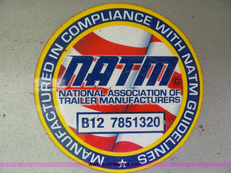 image for item BZ9818 2013 Featherlite 8533 horse trailer