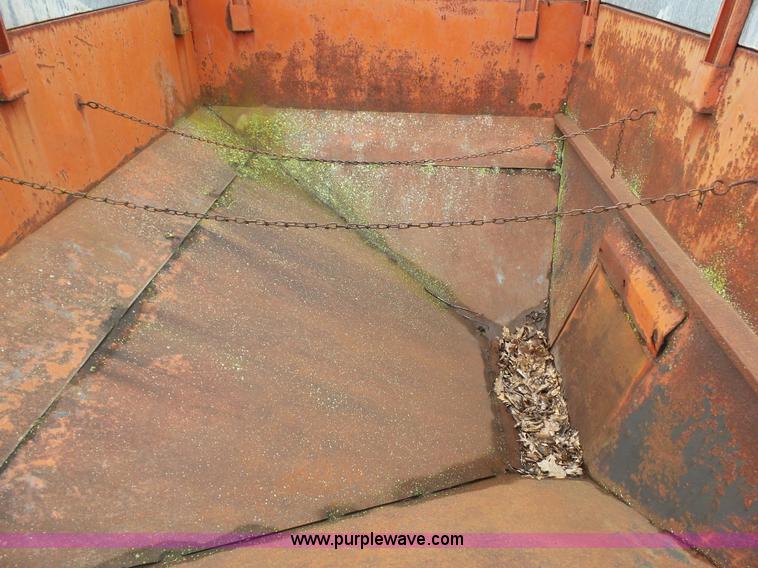 image for item BZ9835 Gravity wagon