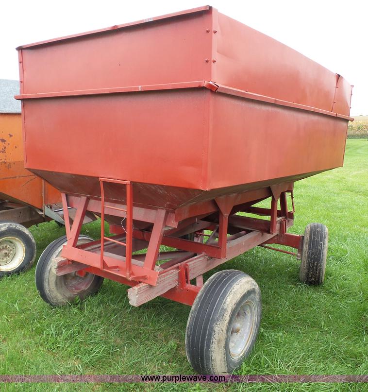 image for item BZ9841 Gravity wagon