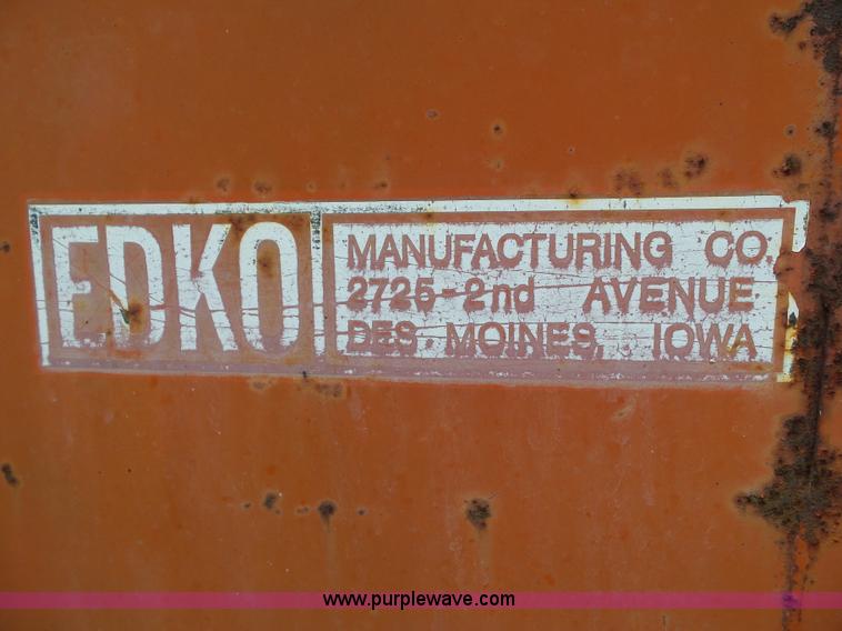 image for item BZ9842 Edko gravity wagon